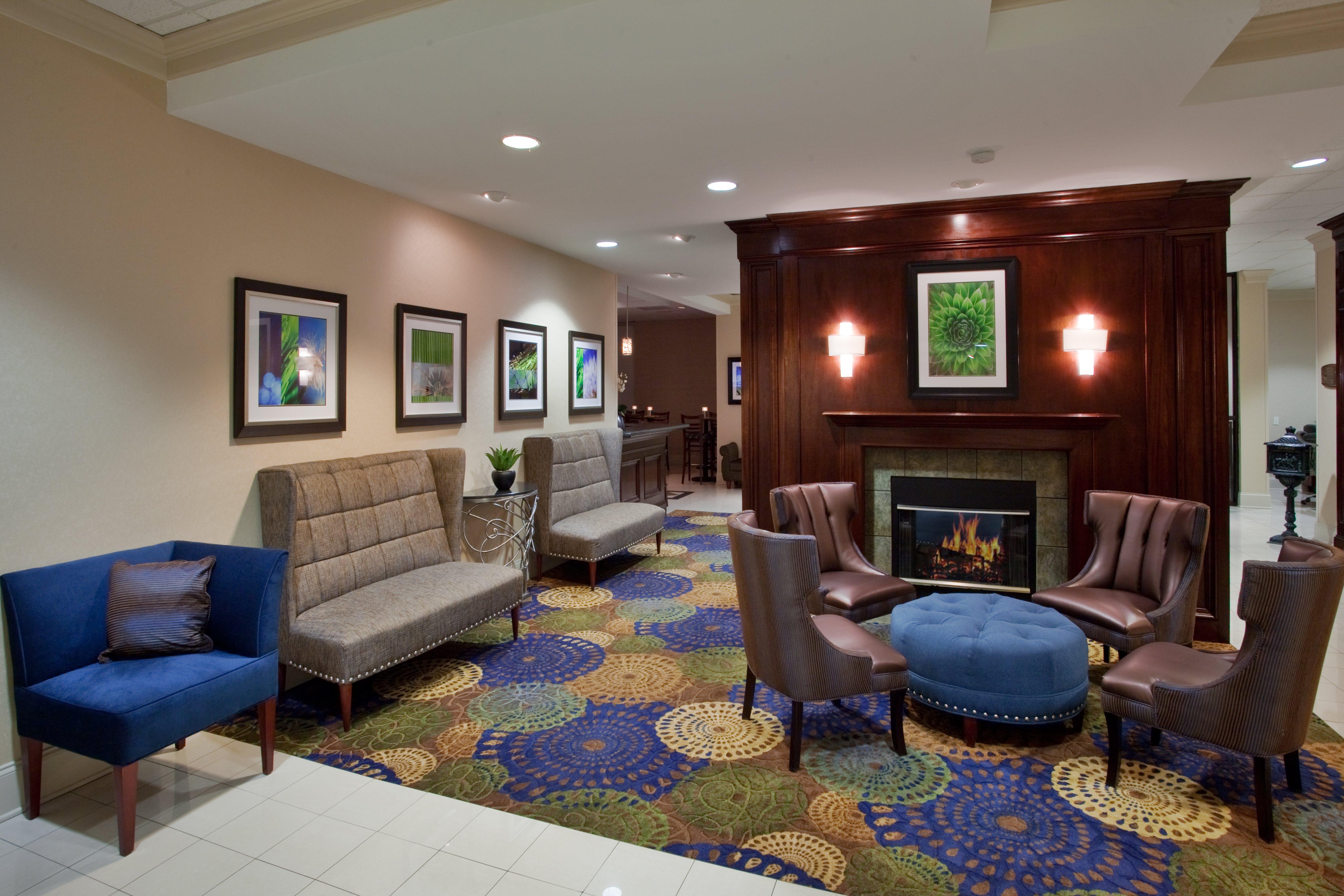 Doubletree By Hilton Raleigh Midtown, Nc Hotel Exterior photo